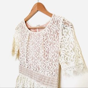 VINTAGE DARLING | CREAM LACE DRESS